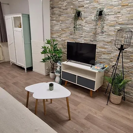 Chez Nous Отель типа 